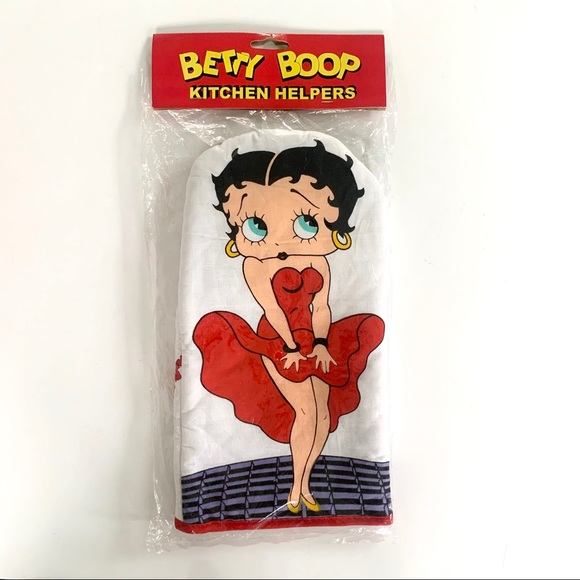 Betty Boop chef’s hat and oven mitt - Picture 3 of 4